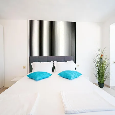 Apartment Dionysius Aura Balchik, Free Parking *
